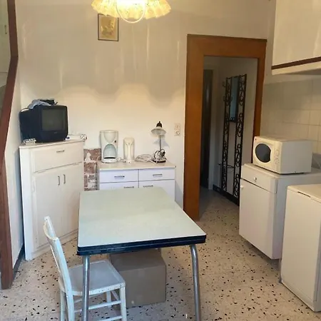 En Casa De Mis Abuelos - Vue - Proche * Cerbère